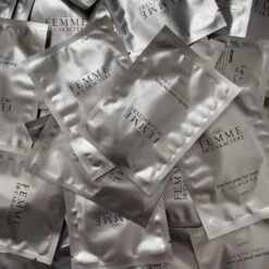 50 Patchs Contour Des Yeux Au Collagène Femme De Caractère -Uber Boutique 50 patchs contour des yeux au collagene femme de caractere 2